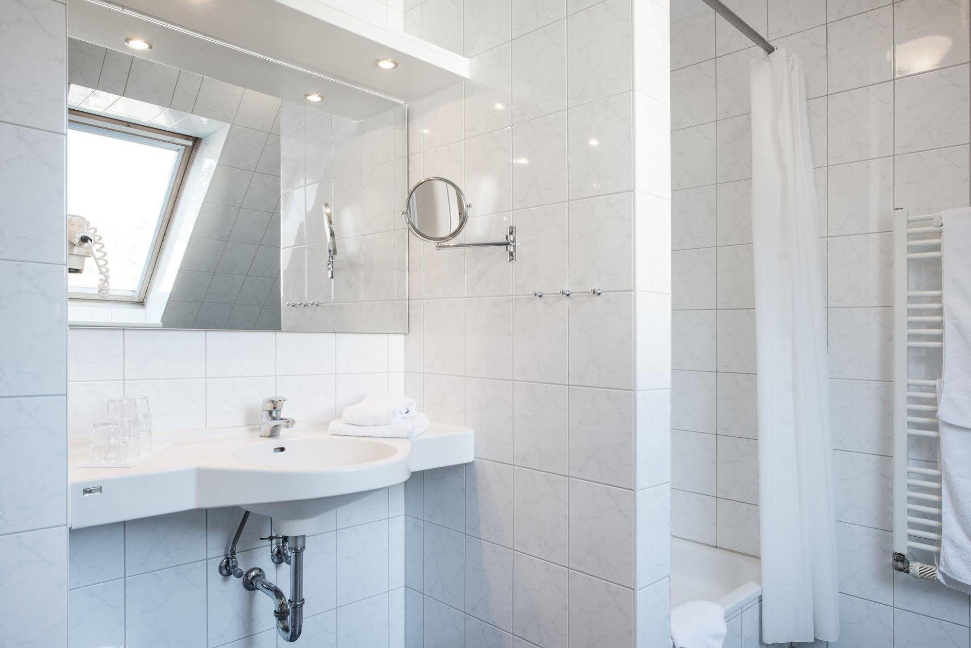 Aparthotel Kuehlungsborn, Villa Am Konzertgarten Eksteriør bilde