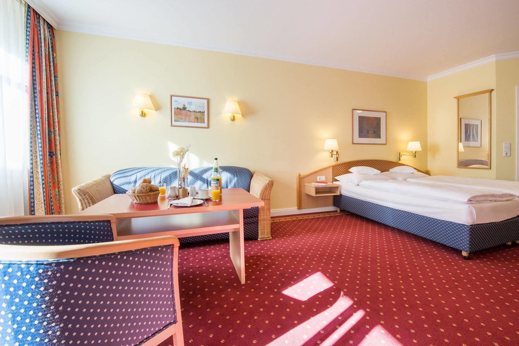 Aparthotel Kuehlungsborn, Villa Am Konzertgarten Eksteriør bilde